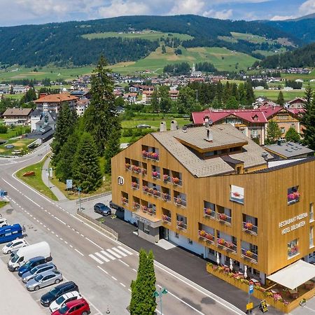 Hotel Dolomiten دوبياكو المظهر الخارجي الصورة