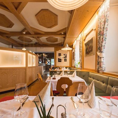 Hotel Dolomiten دوبياكو المظهر الخارجي الصورة
