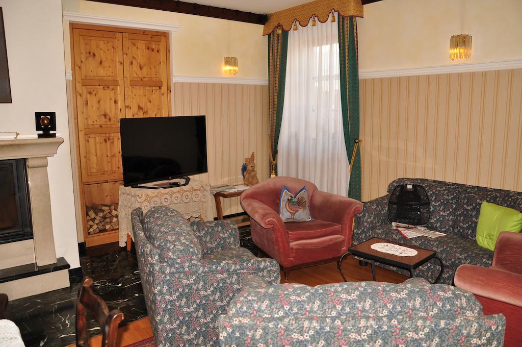 Hotel Dolomiten دوبياكو المظهر الخارجي الصورة