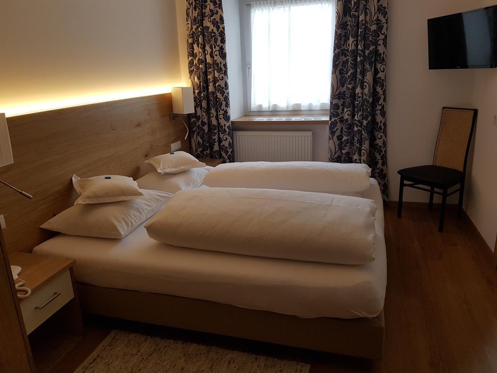 Hotel Dolomiten دوبياكو المظهر الخارجي الصورة
